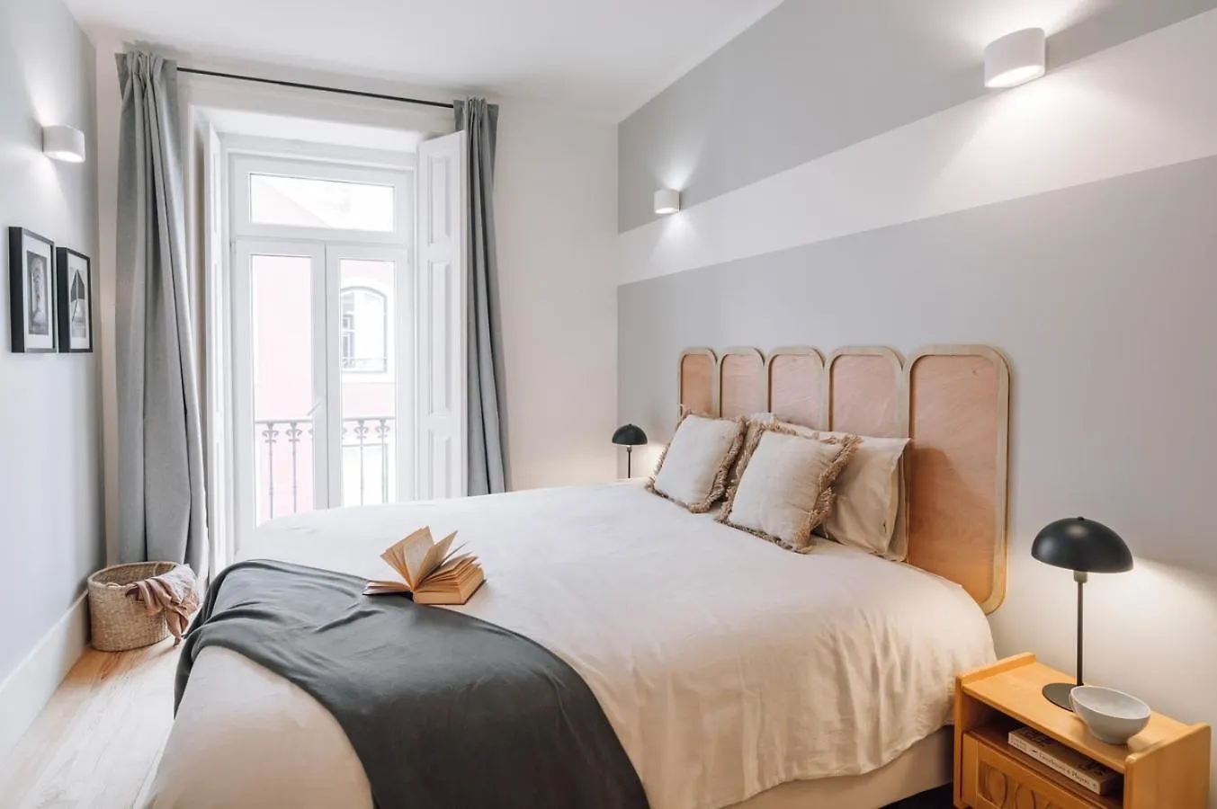 Algarve - 2 Bedrooms In Santos Lisbon 0*,